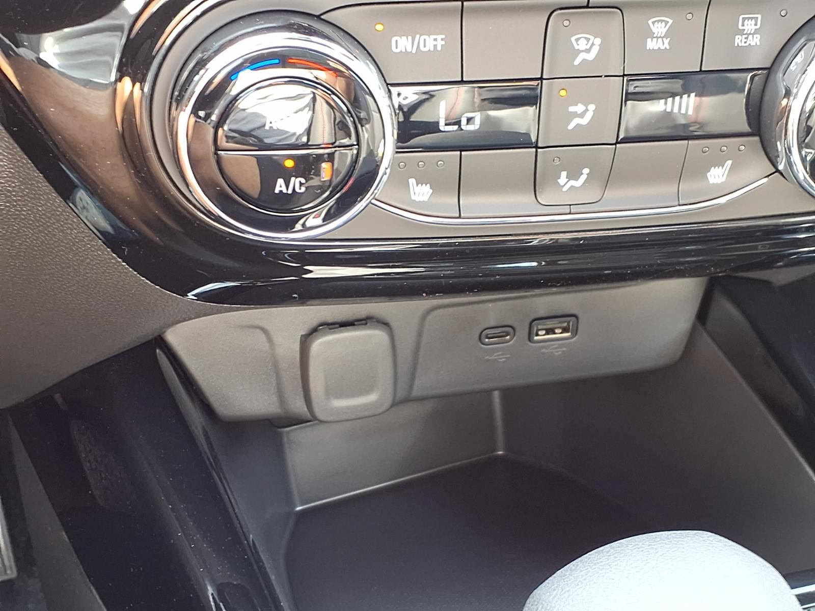 New 2026 Chevrolet Trax RS w/ Driver Confidence Package FWD image 18