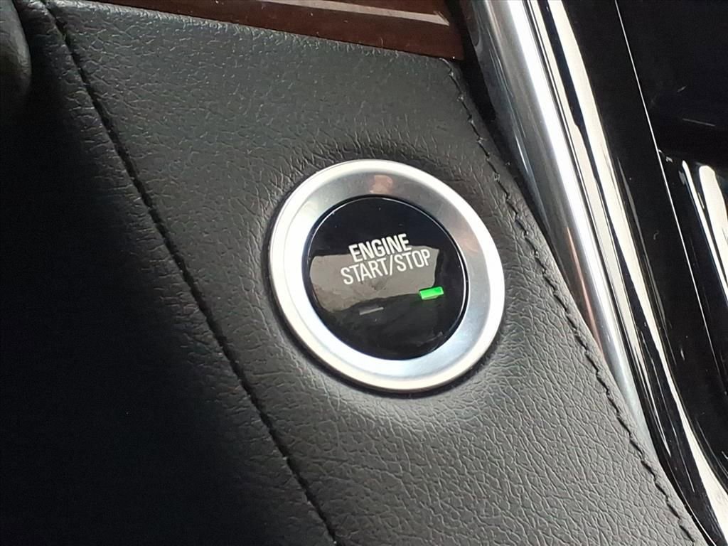 Used 2017 Cadillac Escalade Luxury image 26