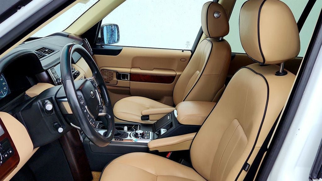 Used 2012 Land Rover Range Rover HSE AWD/4WD image 21