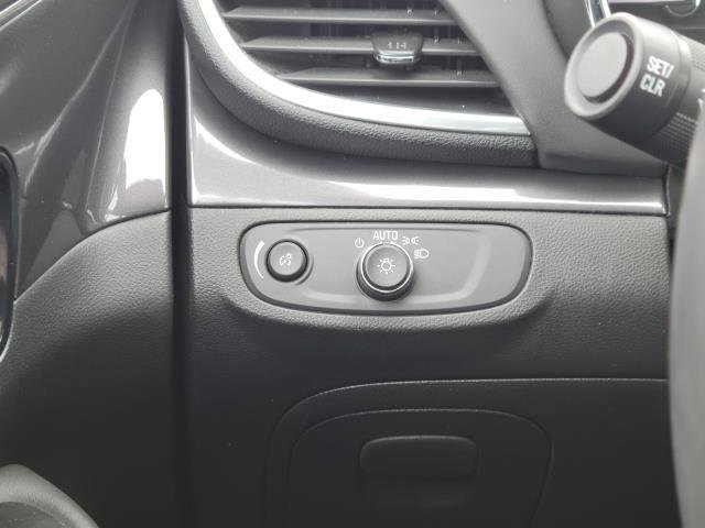 Used 2022 Buick Encore Preferred w/ Safety Package image 13