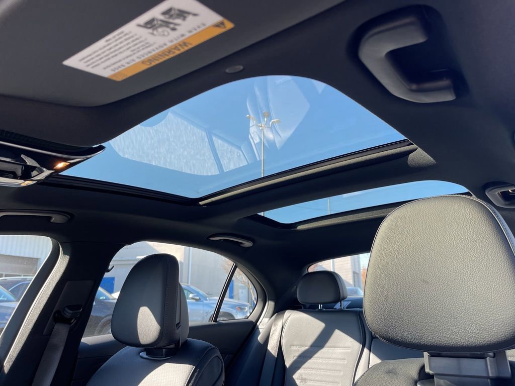 New 2025 Mercedes-Benz C 300 4MATIC Sedan image 23