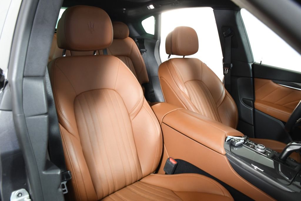 Used 2021 Maserati Levante S image 20