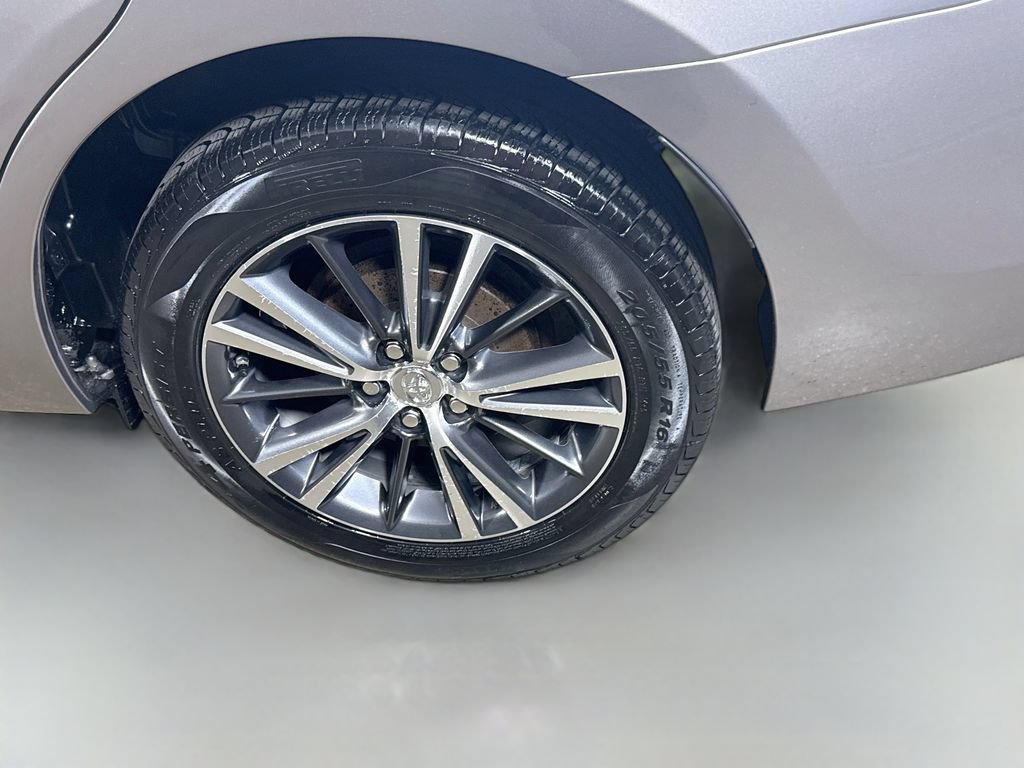 Used 2016 Toyota Corolla LE FWD image 27