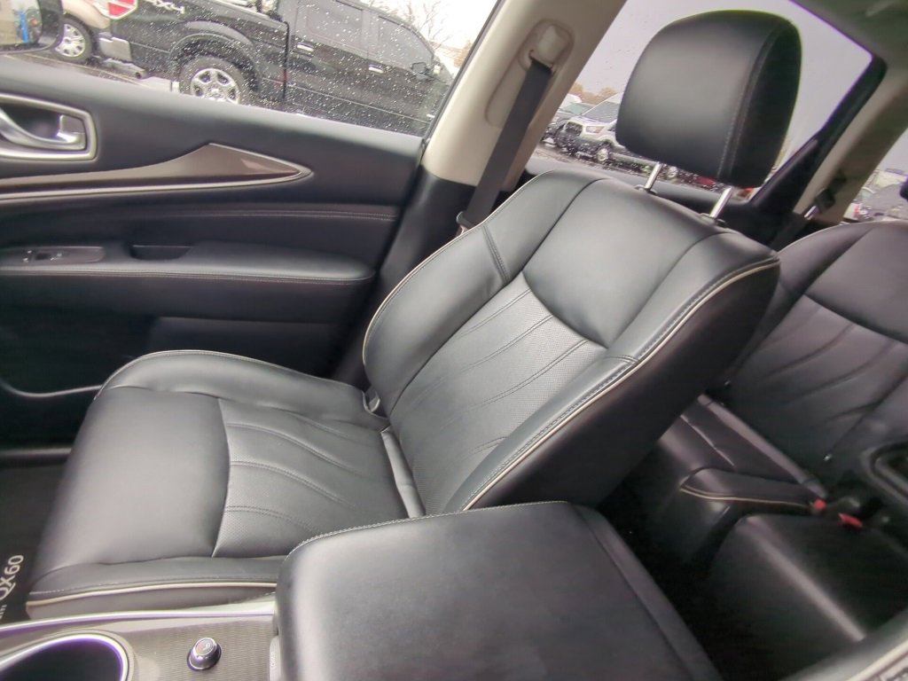Used 2018 INFINITI QX60 AWD w/ Premium Plus Package image 18
