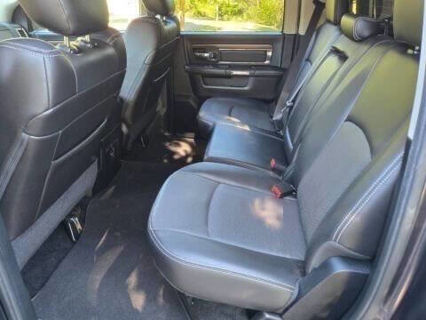 Used 2015 RAM 1500 Laramie w/ Convenience Group image 17