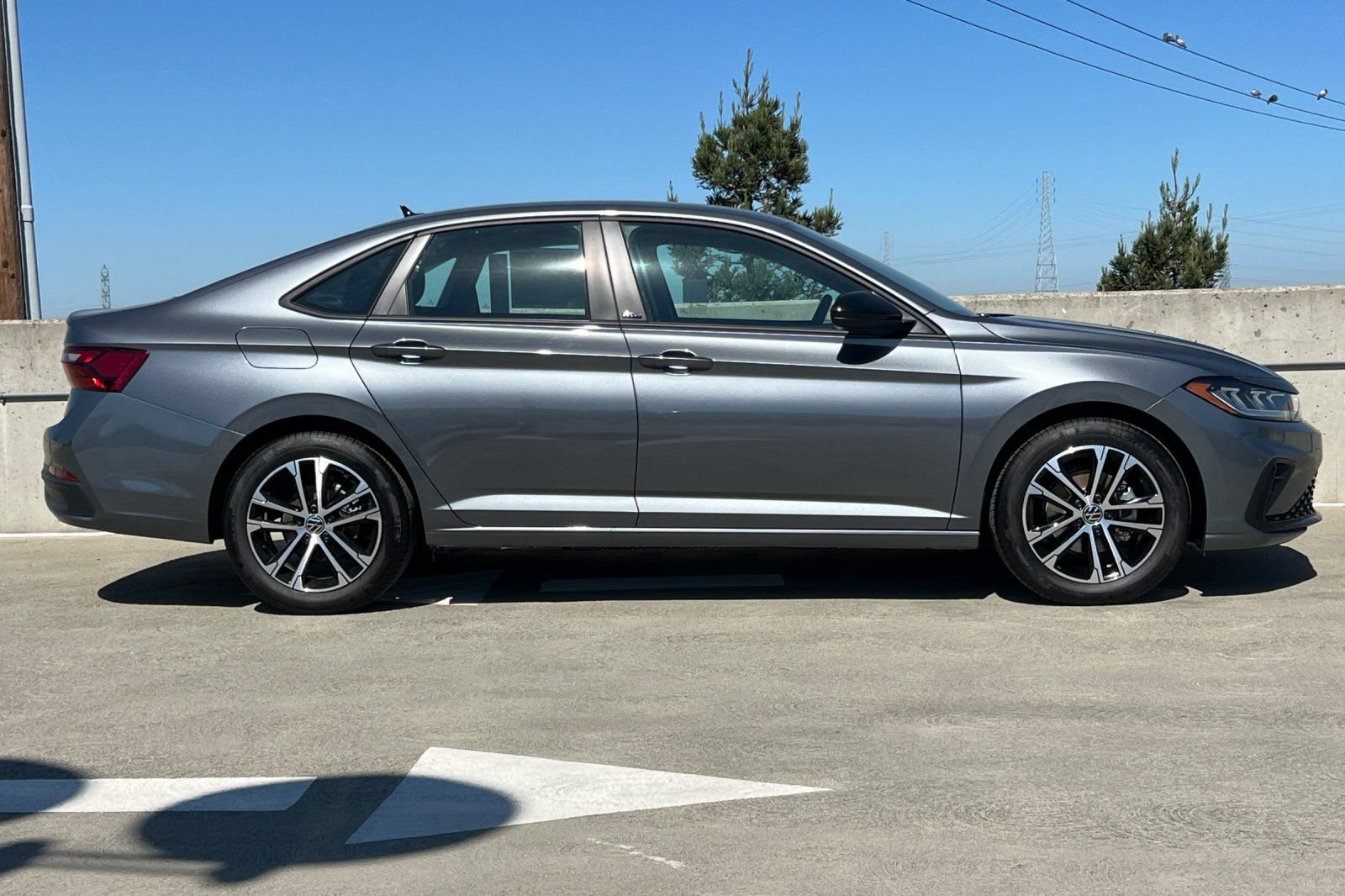 New 2026 Volkswagen Jetta Sport FWD image 3