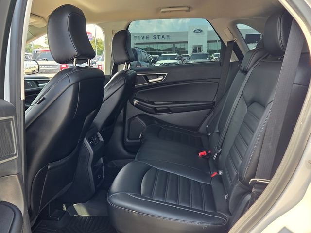 Used 2022 Ford Edge SEL AWD/4WD image 12