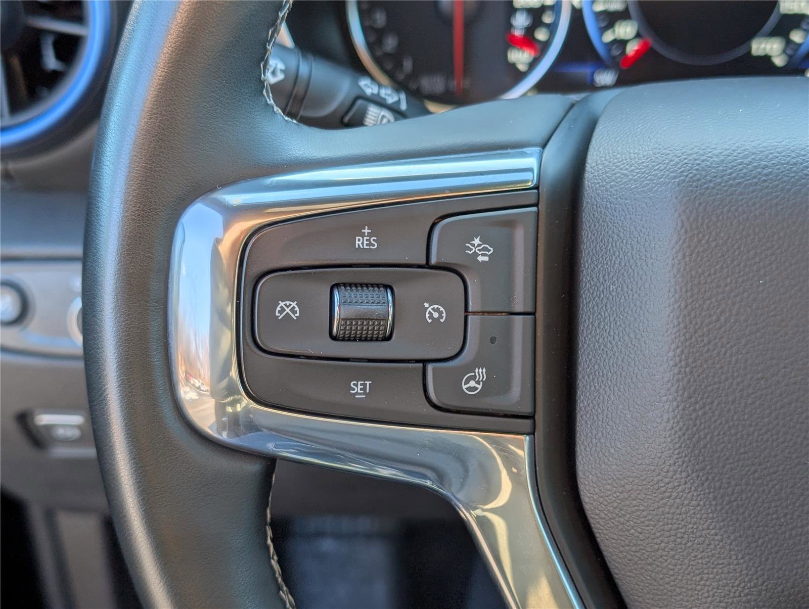 Used 2024 Chevrolet Blazer RS w/ Driver Confidence II Package image 22