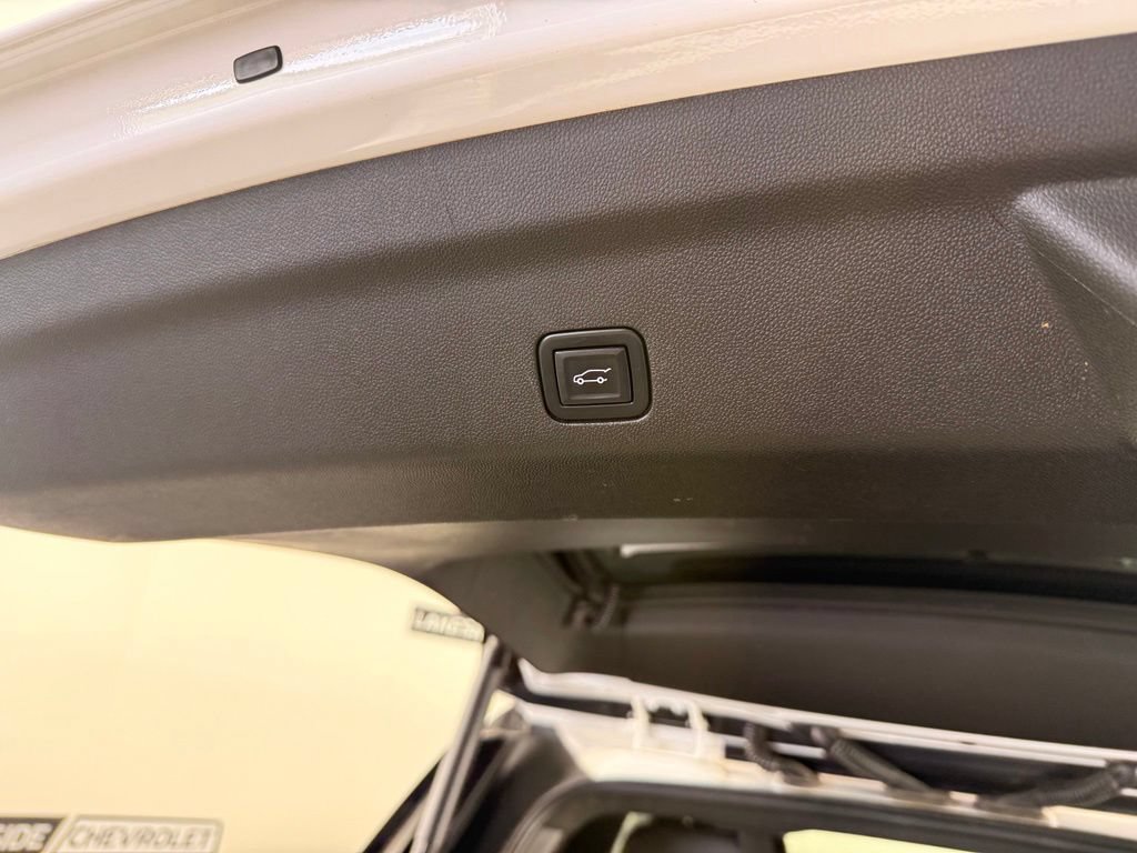 Used 2023 Chevrolet Tahoe RST AWD/4WD image 15