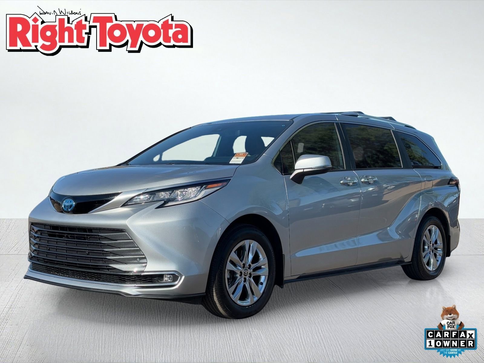 Used 2025 Toyota Sienna Limited