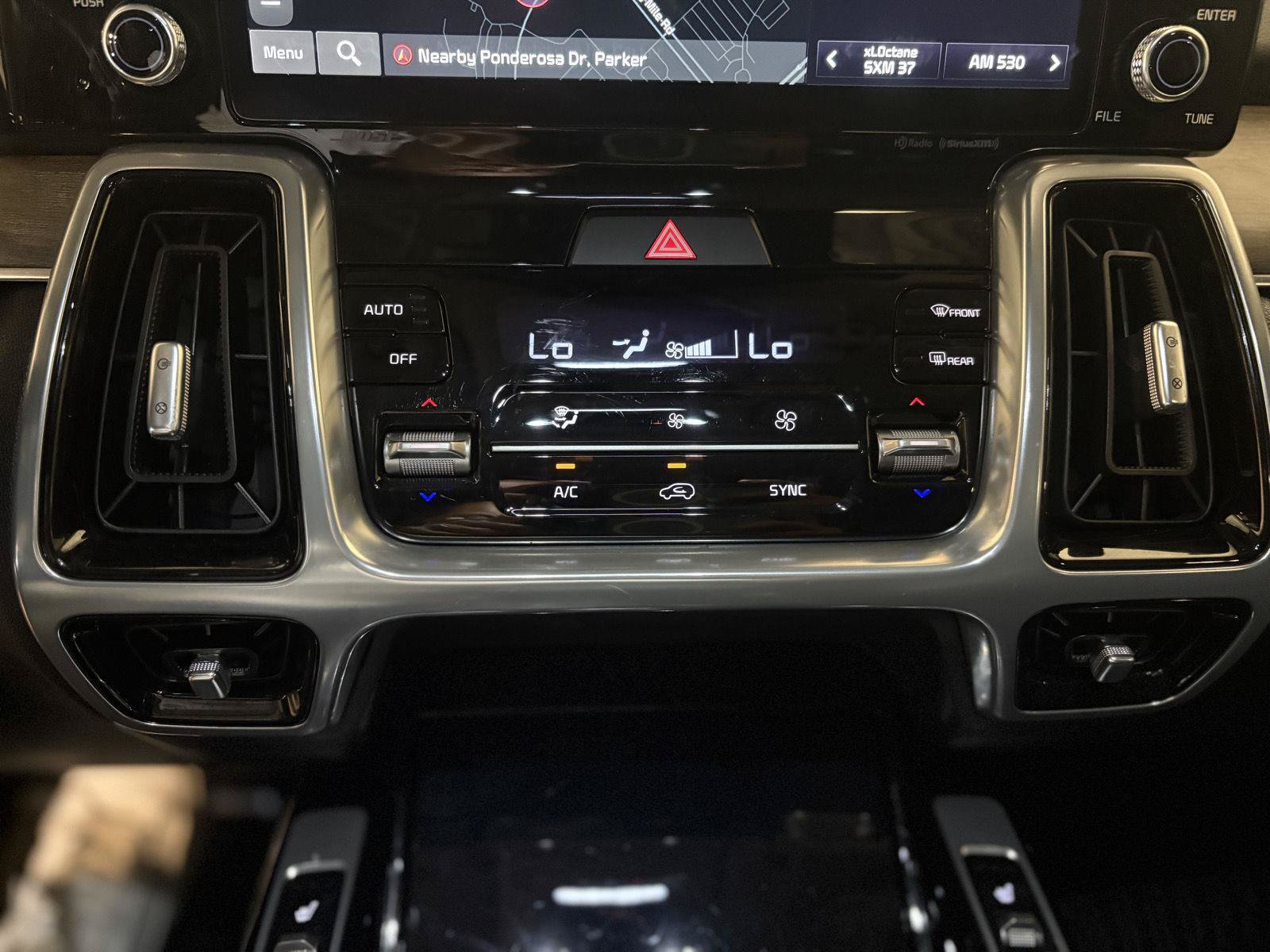 Used 2023 Kia Sorento SX Prestige AWD/4WD image 26