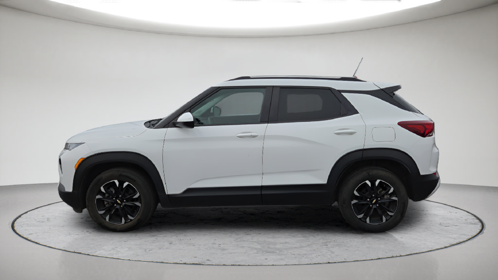 Used 2023 Chevrolet TrailBlazer LT AWD/4WD image 14