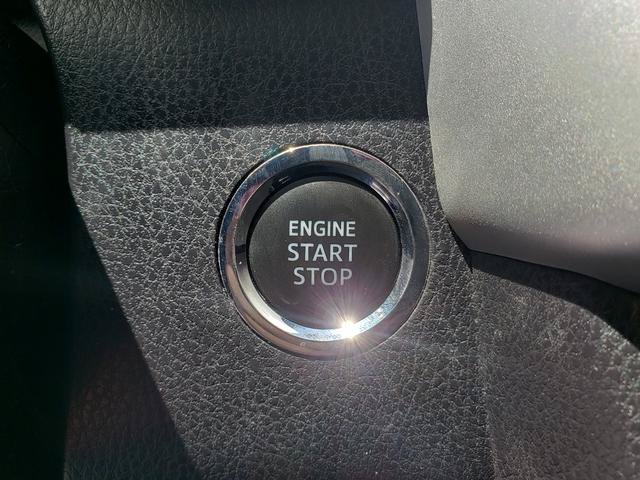 Used 2019 Toyota Highlander XLE AWD/4WD image 25
