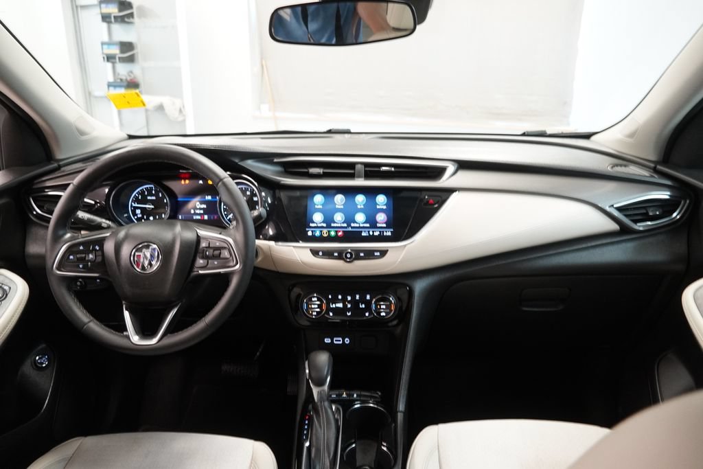 Used 2022 Buick Encore GX Select AWD/4WD image 19