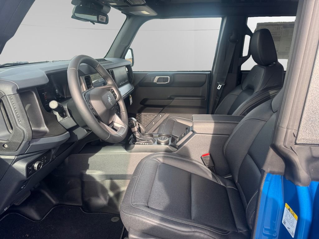 New 2025 Ford Bronco Badlands AWD/4WD image 9