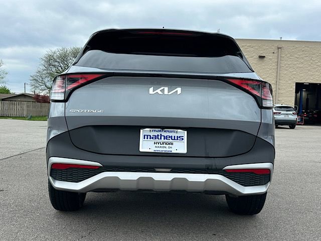Used 2025 Kia Sportage LX FWD image 6