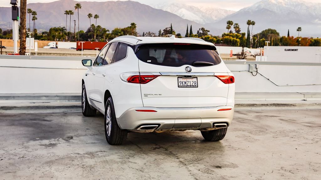 Used 2024 Buick Enclave Premium image 7