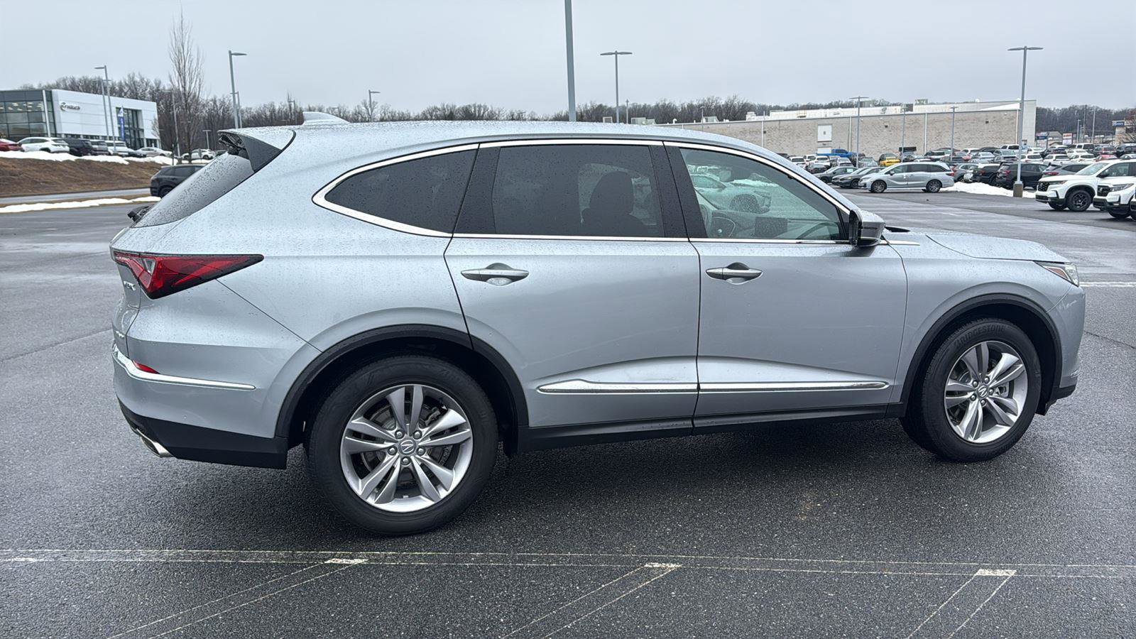 Used 2023 Acura MDX SH-AWD image 5
