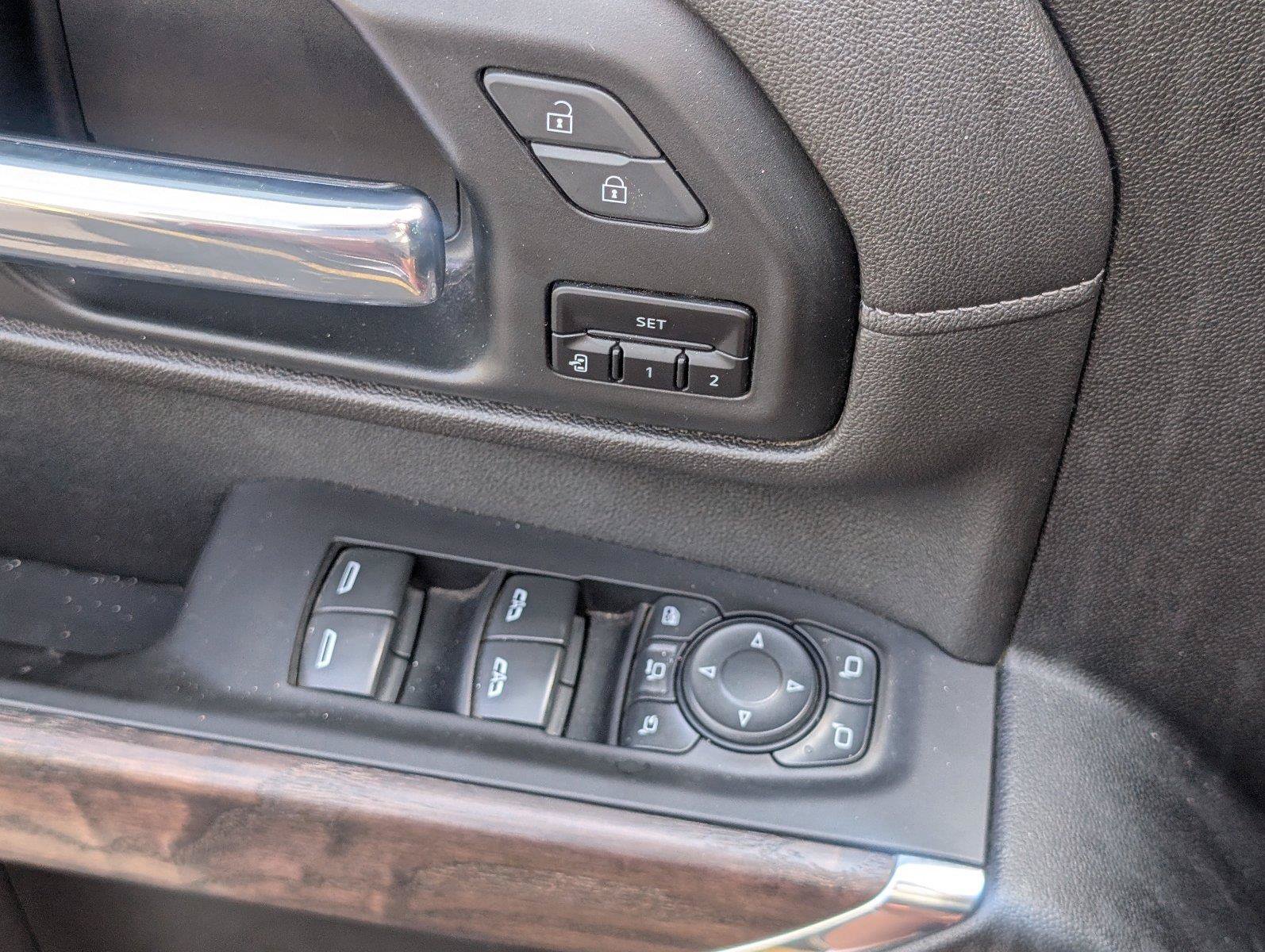Used 2020 GMC Sierra 3500 Denali w/ Denali Ultimate Package AWD/4WD image 21