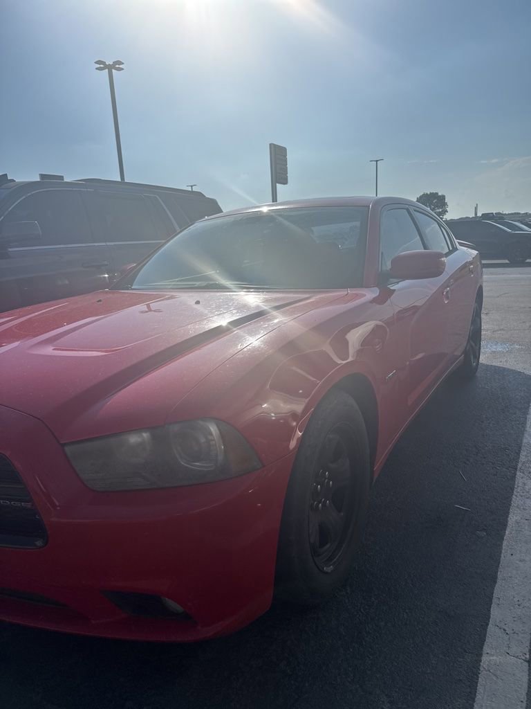 Used 2014 Dodge Charger R/T w/ Blacktop Package RWD video 1