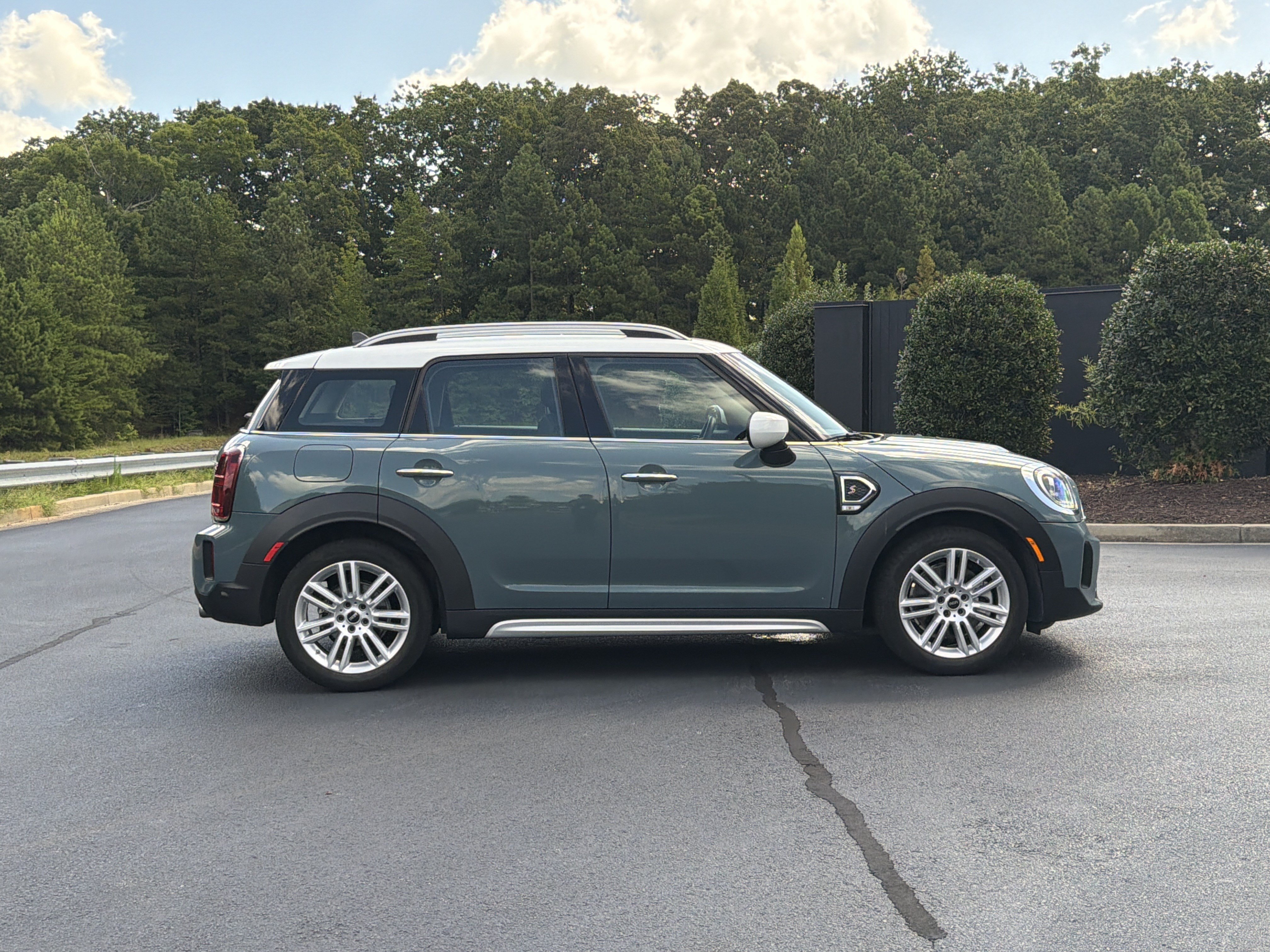 Used 2024 MINI Cooper Countryman S FWD image 5