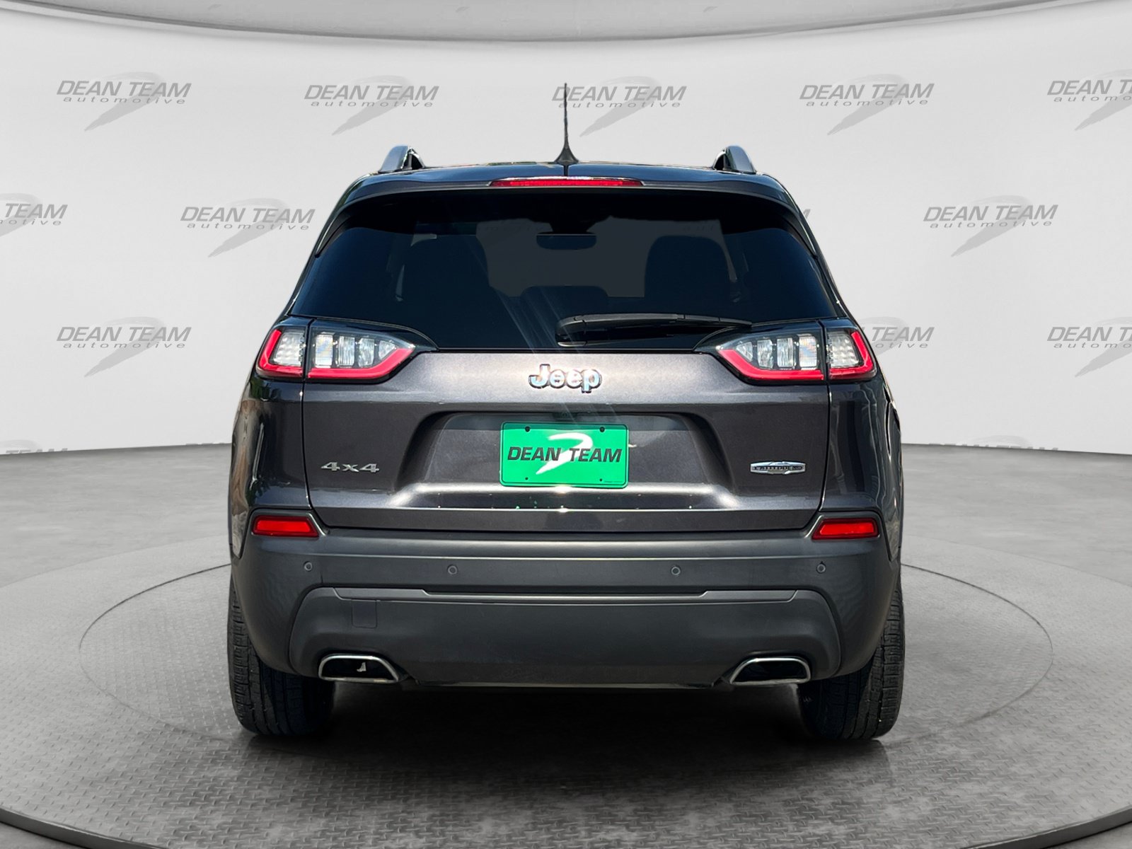 Used 2021 Jeep Cherokee Latitude Lux w/ Comfort/Convenience Group AWD/4WD image 6