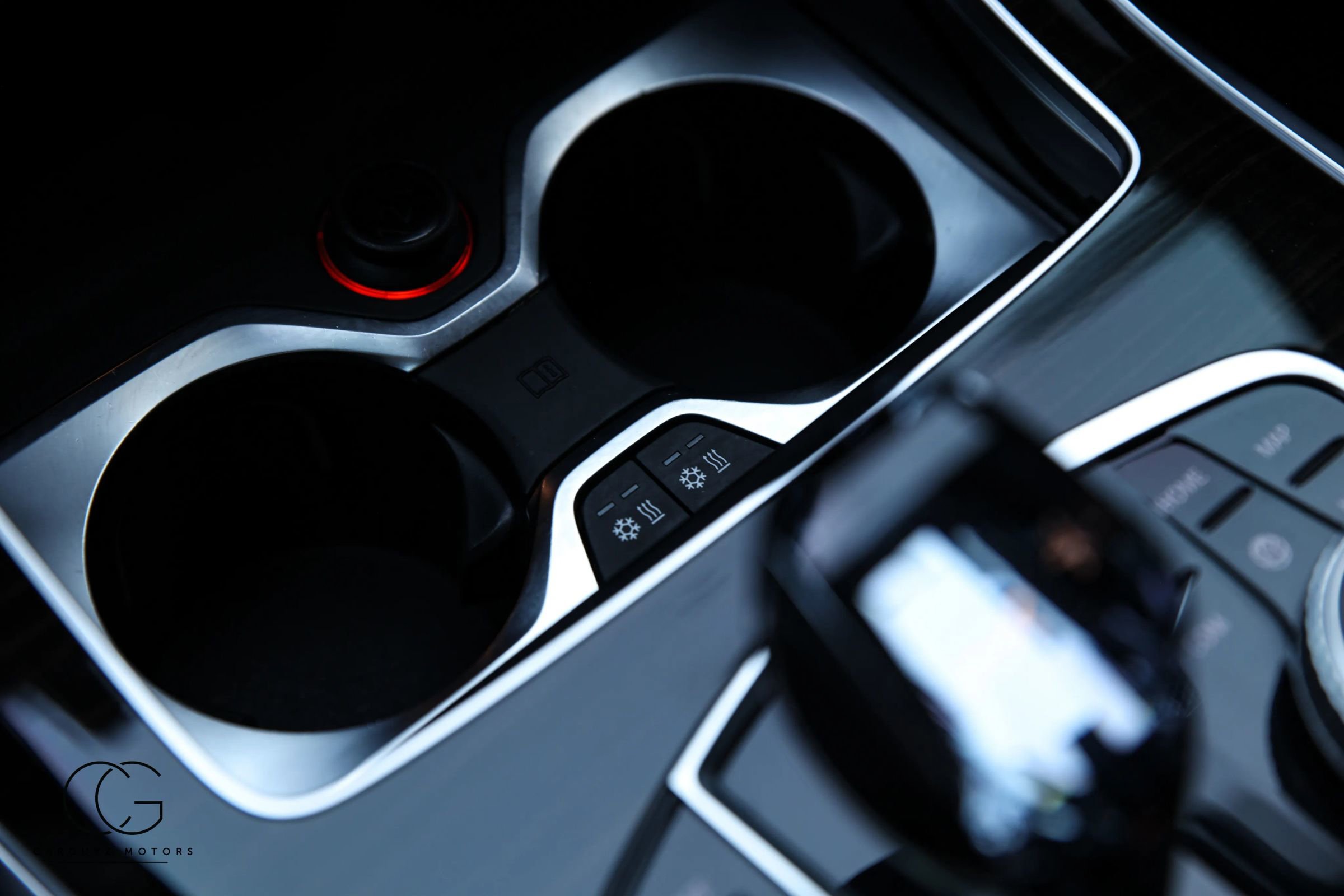 Used 2020 BMW X7 M50i w/ Dynamic Handling Package image 42