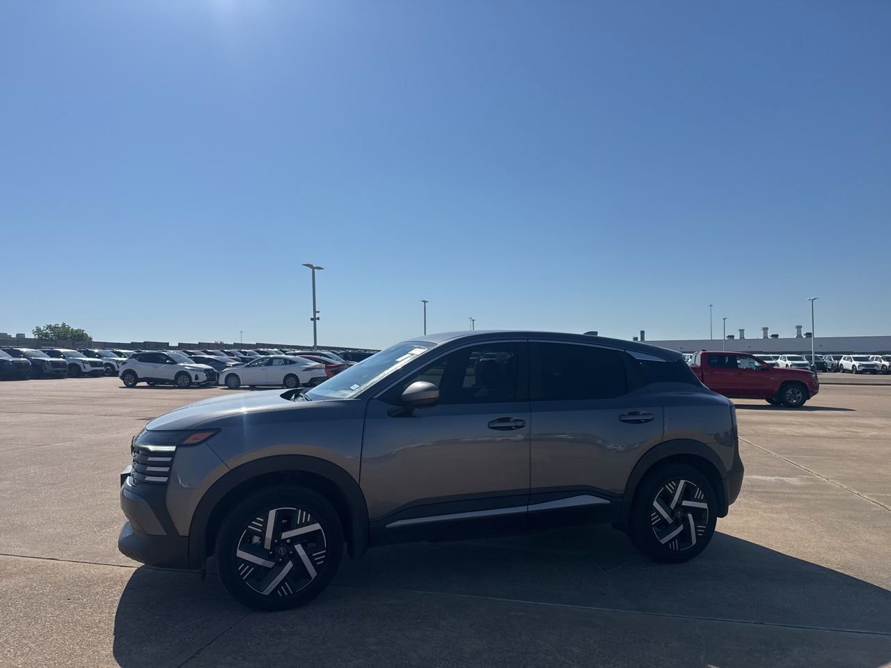 Certified 2025 Nissan Kicks SV w/ Charging Package FWD image 11