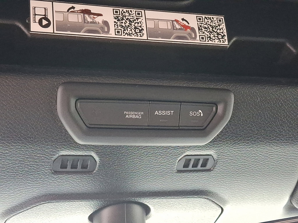 Used 2021 Jeep Wrangler Unlimited Sahara w/ Cold Weather Group image 31