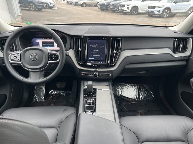 Certified 2025 Volvo XC60 B5 Plus image 21