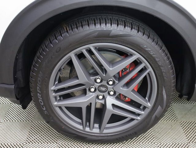 New 2025 Ford Explorer ST image 16