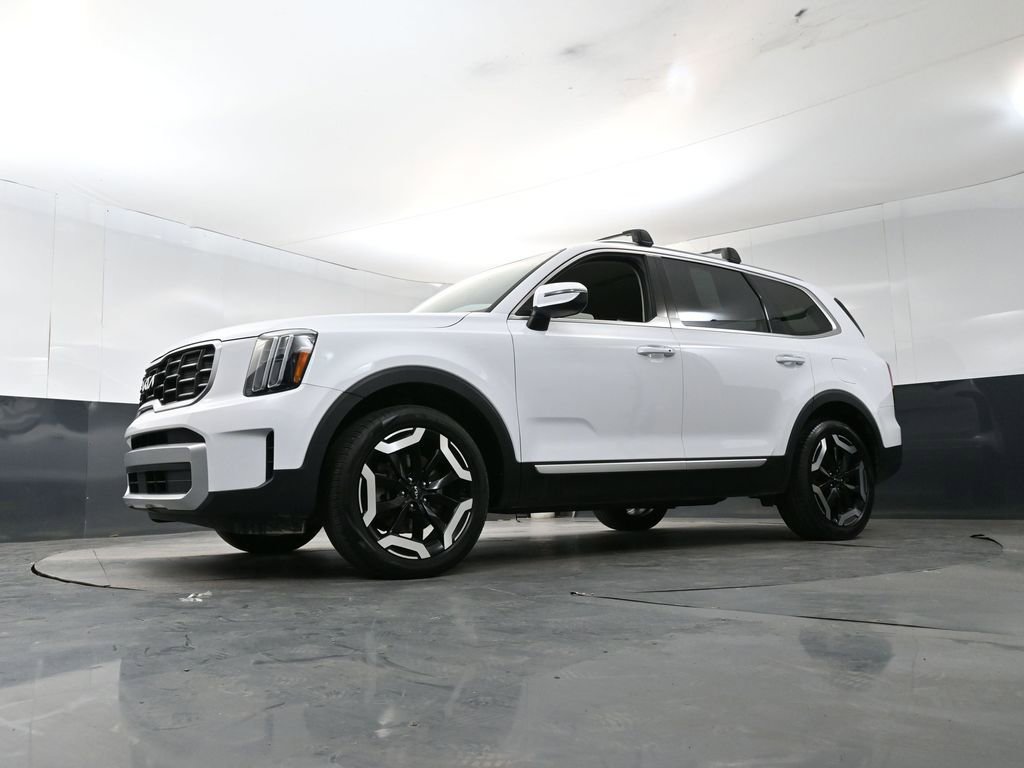 Certified 2024 Kia Telluride S AWD/4WD image 20