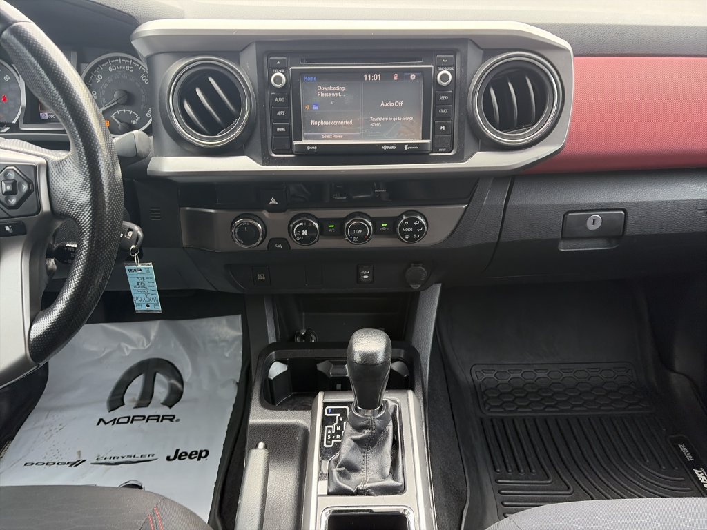 Used 2016 Toyota Tacoma SR5 w/ Towing Package AWD/4WD image 15
