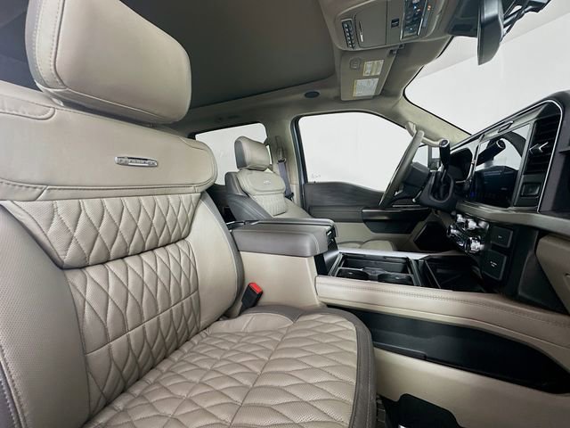 New 2026 Ford F450 Platinum w/ Platinum Plus Package image 28