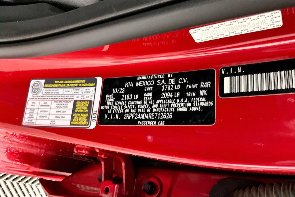 Used 2024 Kia Forte LXS FWD image 18