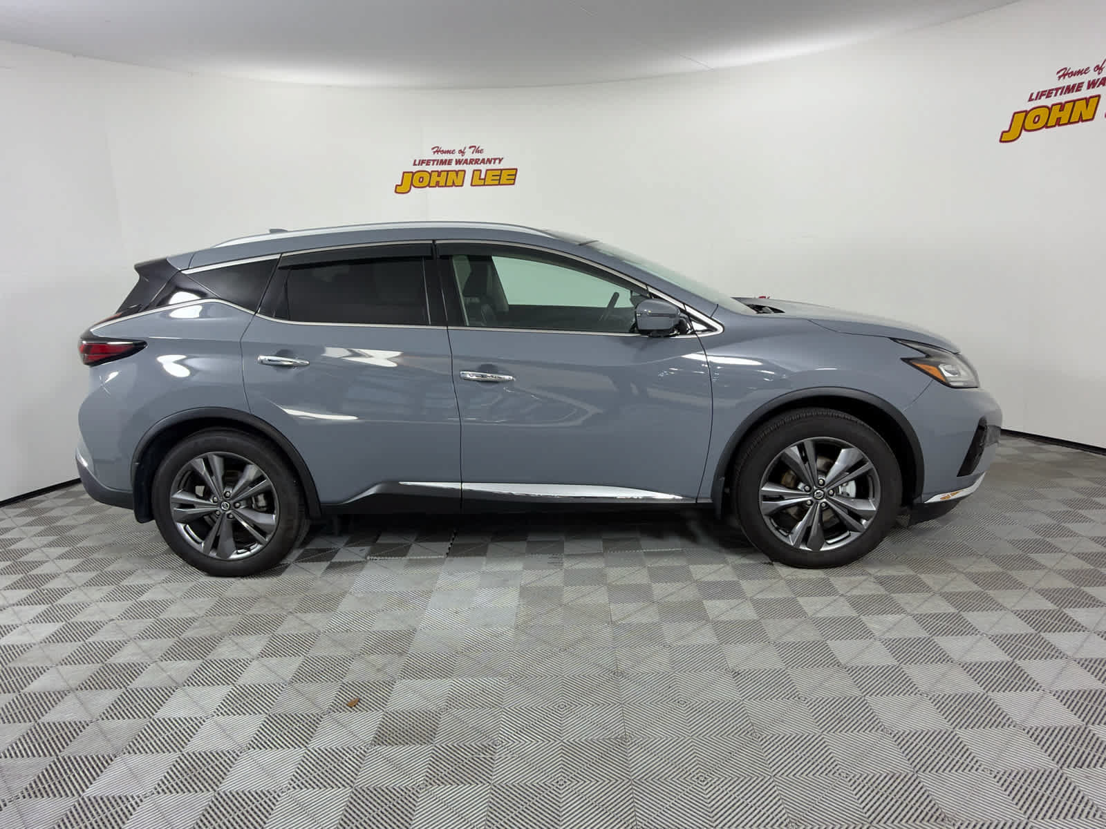 Used 2021 Nissan Murano Platinum w/ Cargo Package FWD image 7