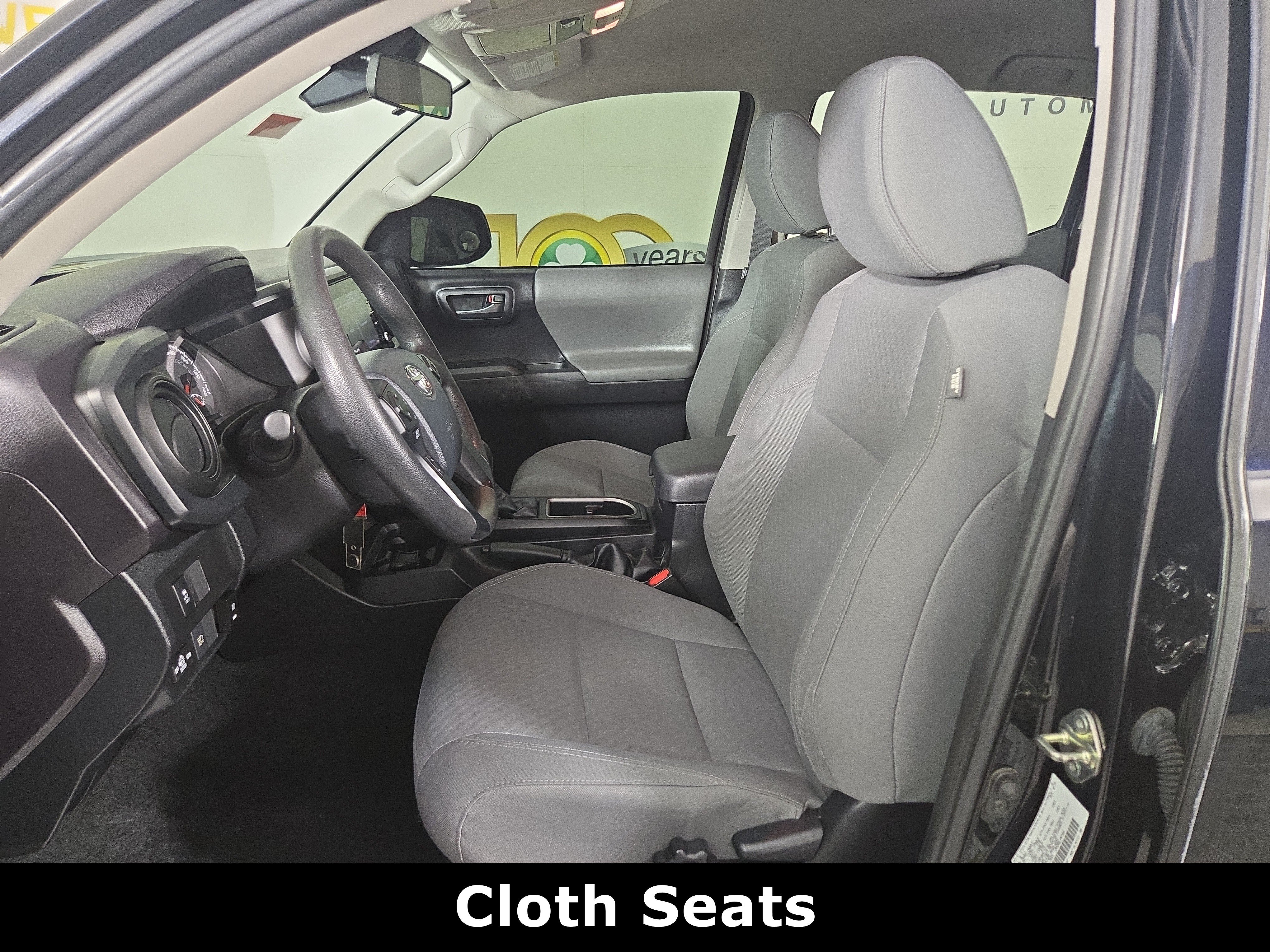 Used 2020 Toyota Tacoma SR AWD/4WD image 11