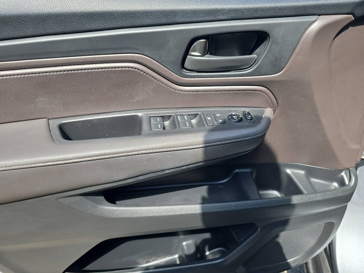 Used 2020 Honda Odyssey LX image 16