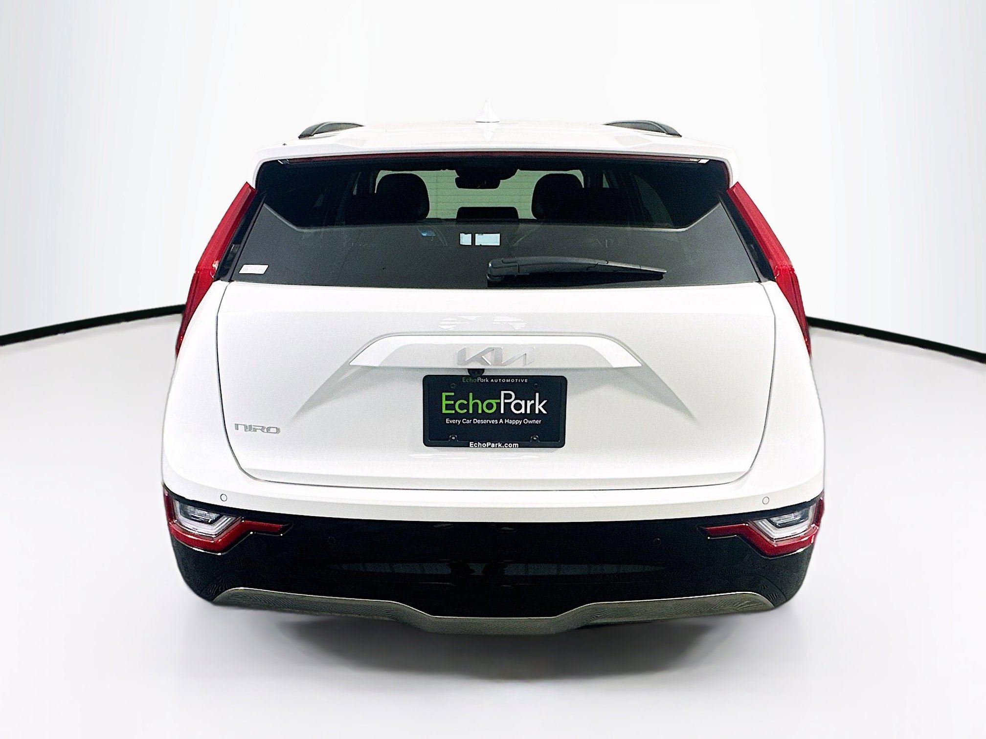 Used 2024 Kia Niro Wave w/ Wave Preserve Package image 7