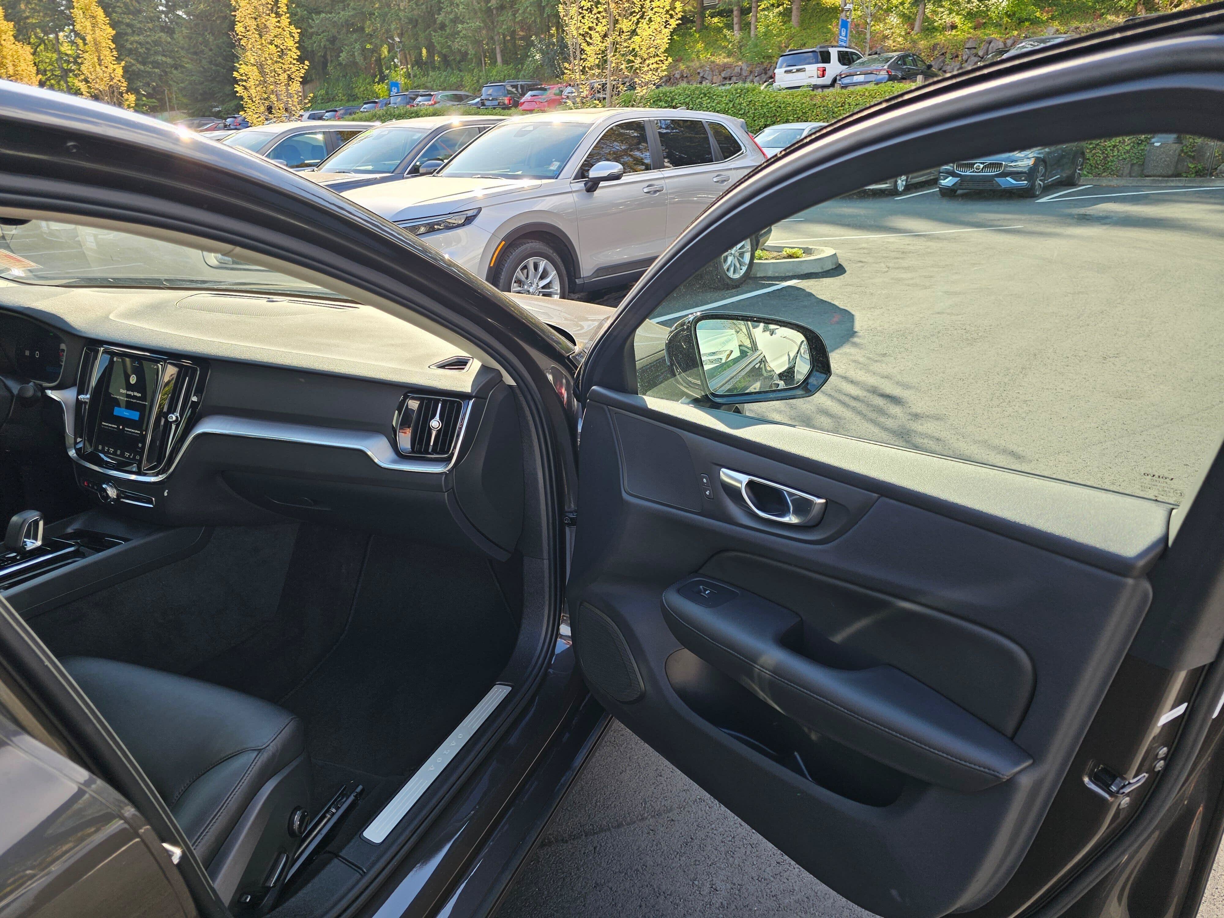 Used 2025 Volvo S60 B5 Core AWD/4WD image 12