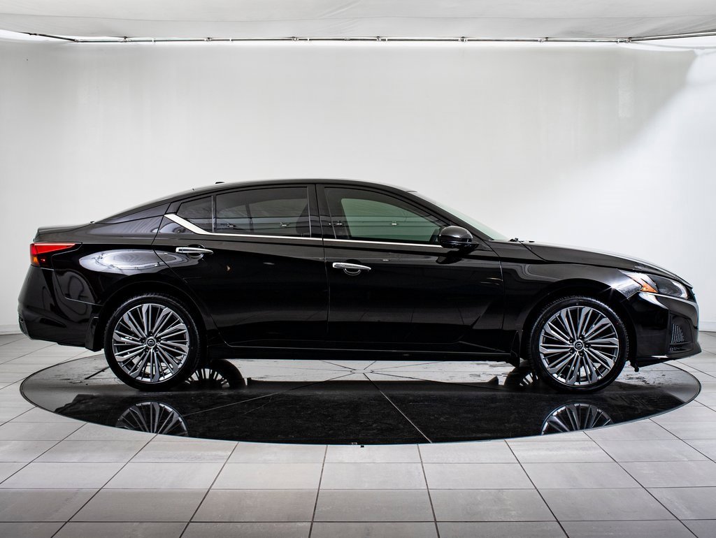 Used 2023 Nissan Altima 2.5 SL image 5