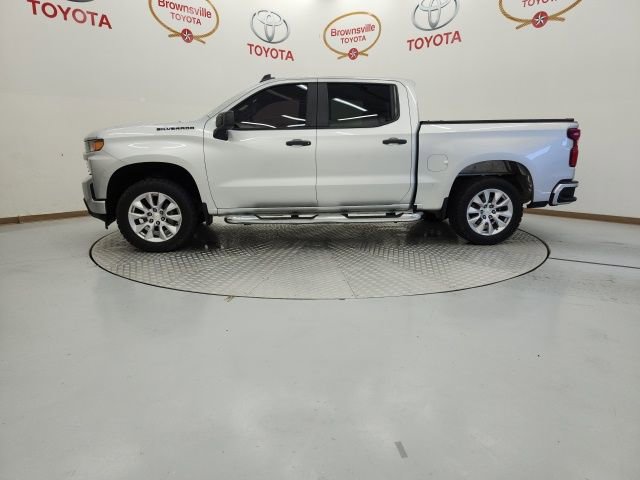 Used 2022 Chevrolet Silverado 1500 Custom w/ LPO, Dark Essentials Package image 5