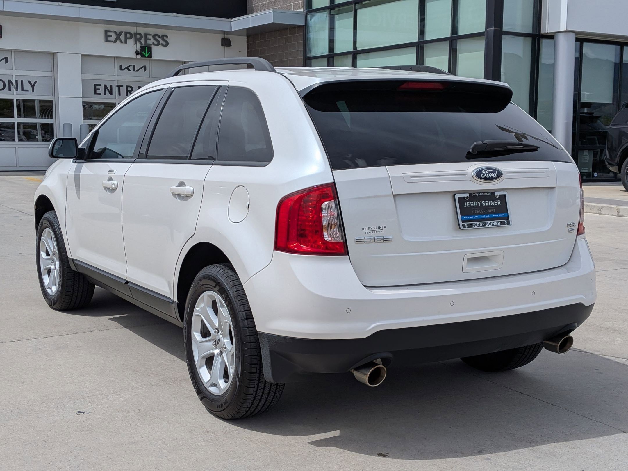 Used 2014 Ford Edge SEL AWD/4WD image 3