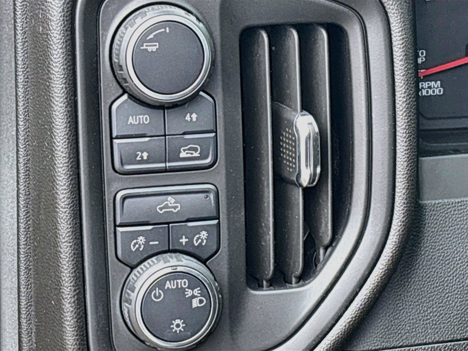 Used 2022 Chevrolet Silverado 1500 Custom w/ Rally Edition AWD/4WD image 14