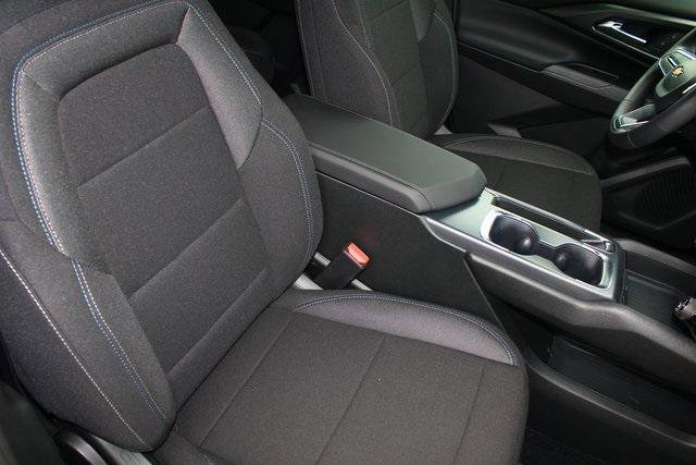 New 2026 Chevrolet Equinox EV LT image 7