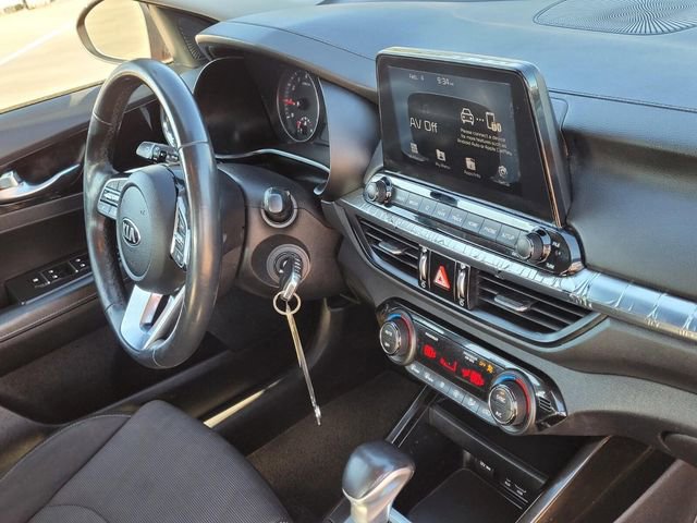 Certified 2019 Kia Forte S image 11