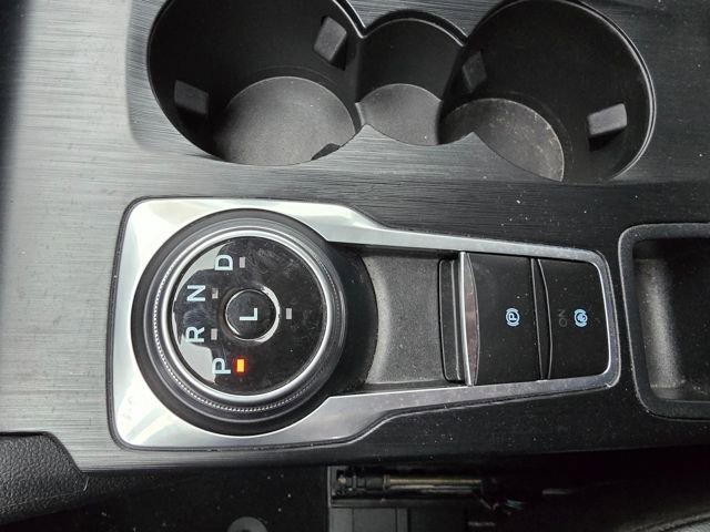 Used 2023 Ford Escape SE image 18