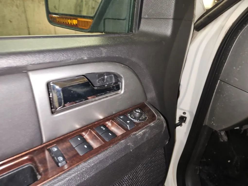 Used 2008 Ford Expedition Limited image 17