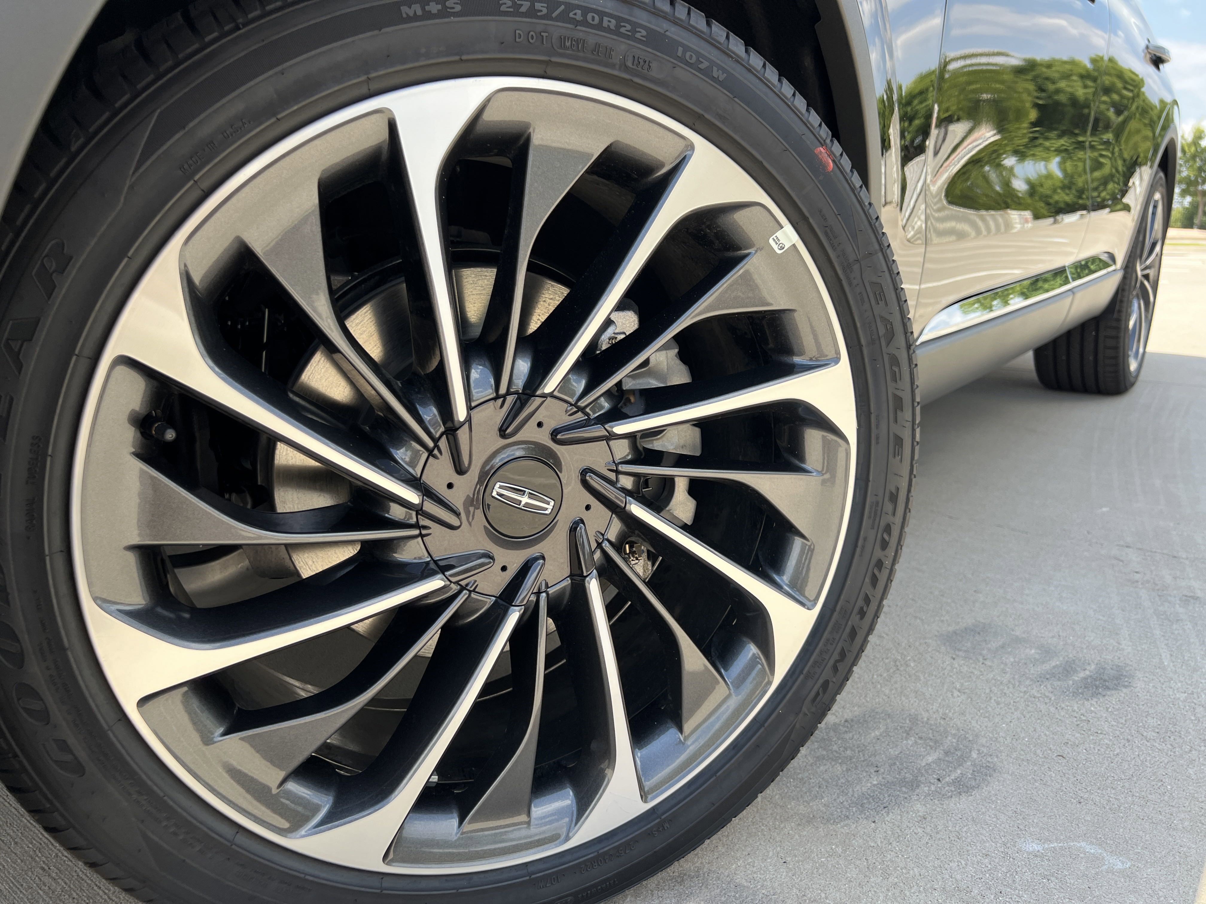 New 2025 Lincoln Aviator Reserve w/ Equipment Group 201A image 14