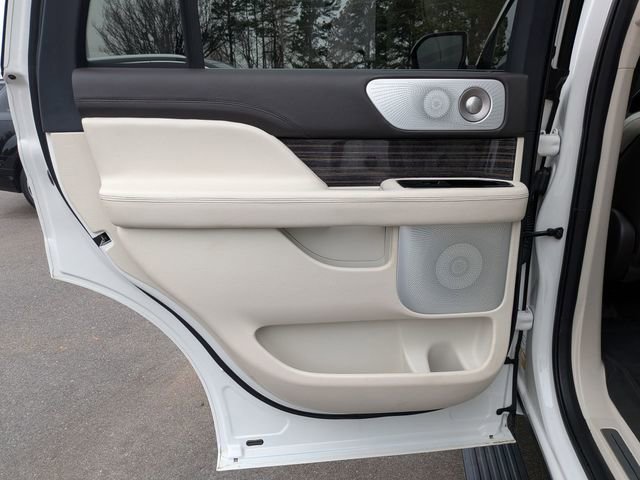 Used 2023 Lincoln Navigator Black Label image 24